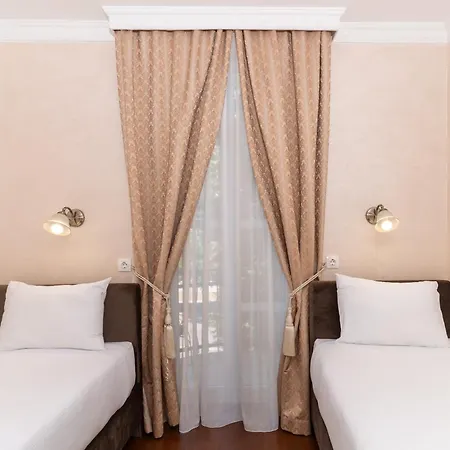Ornament Hotell